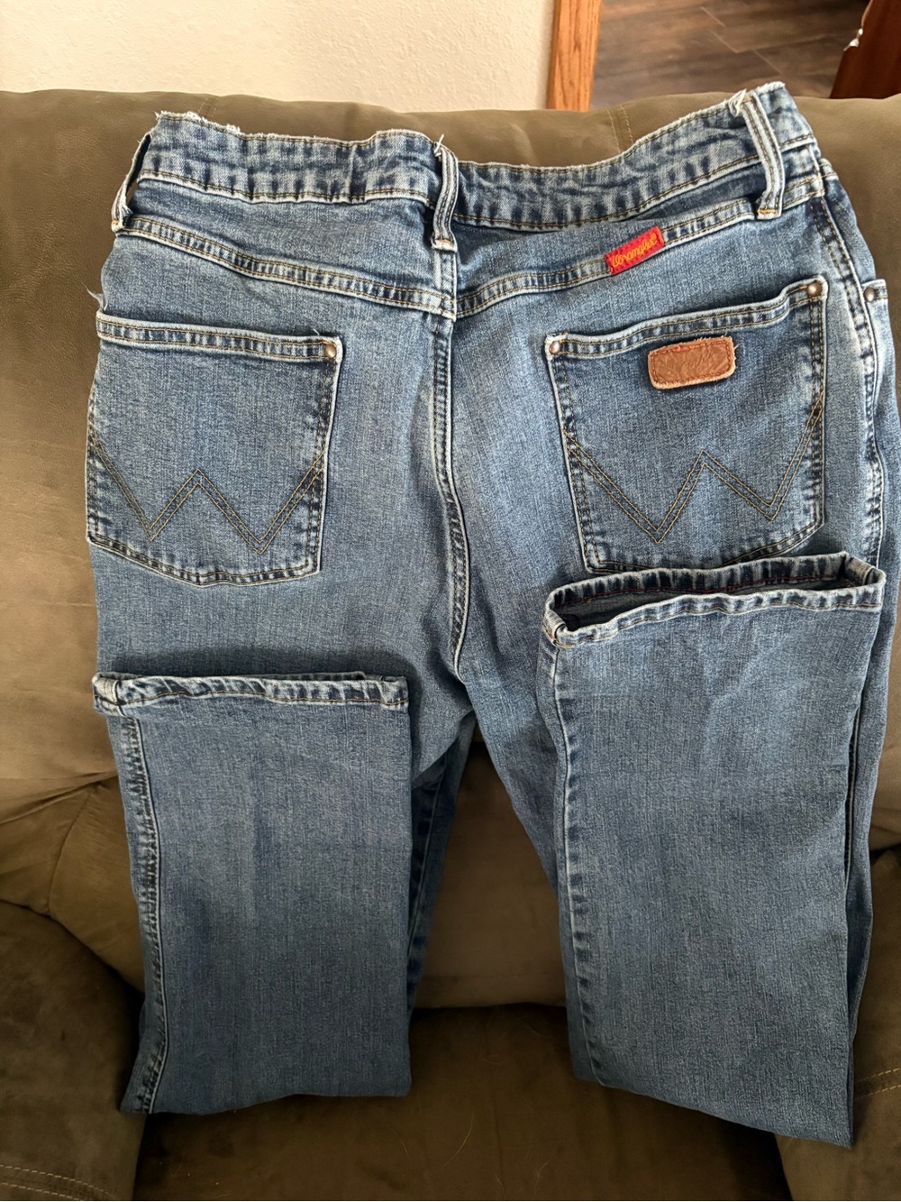 Wrangler Women's Light Blue Straight Leg Jeans